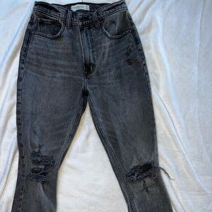 Abercrombie TheHigh Rise Skinny size 2